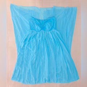 Maternity dress sheer perfect for a maternity photo shoot baby blue EUC one size